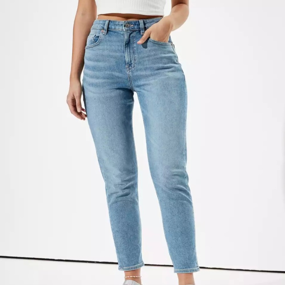 American Eagle High Waisted Stretch Mom Jeans